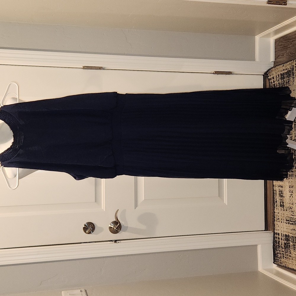 NEW- Sam Edelman Smocked Plissé Midi Dress Blue Size 14 - Picture 4 of 8